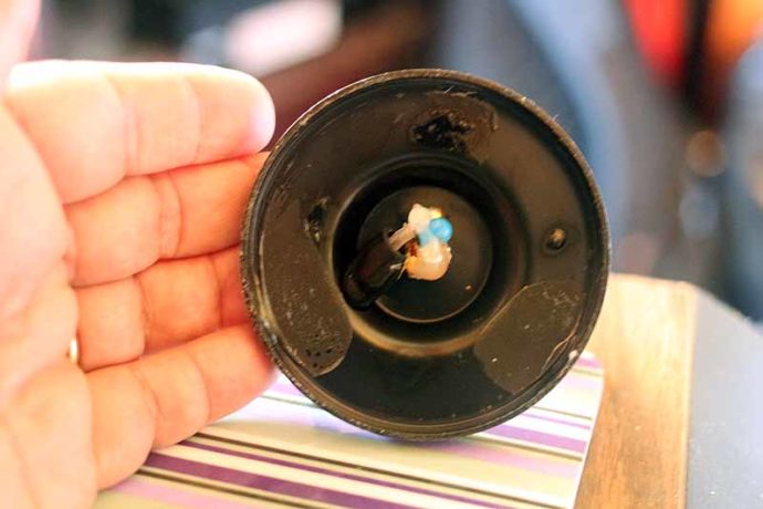 The bottom of my MFJ Magmount. Something broke inside. It does not tune on 70cm.