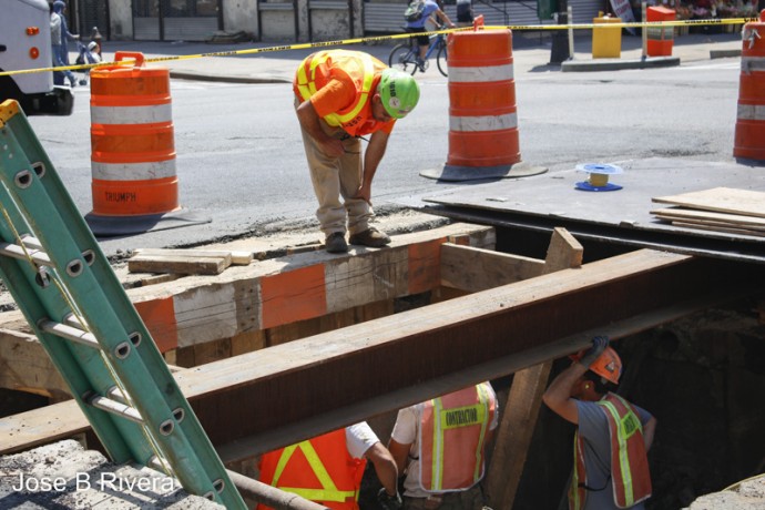 City Workers working on the 2nd Avenue subway.
